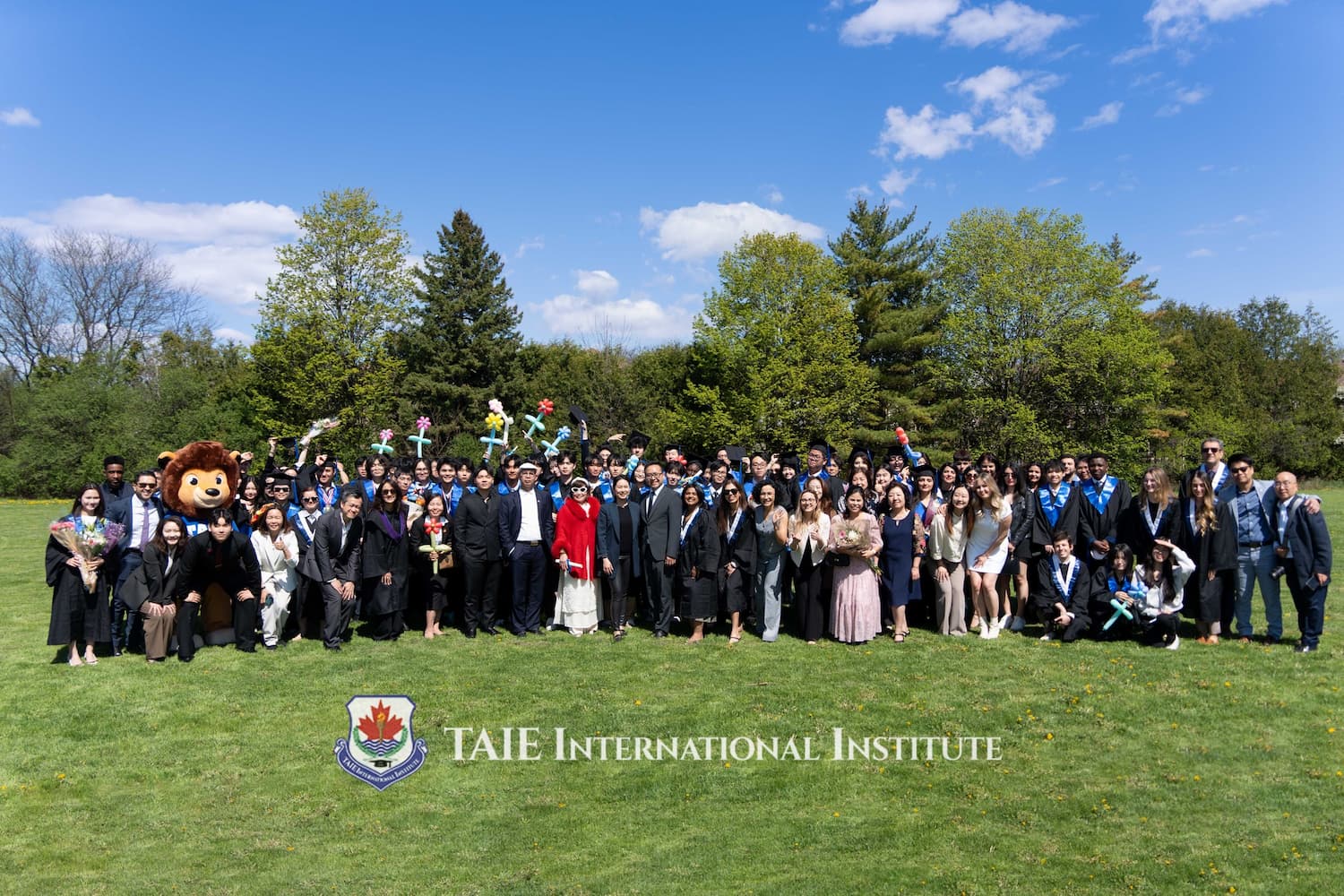 Clase del 2025 — ¡Comienza su Glorioso Viaje!