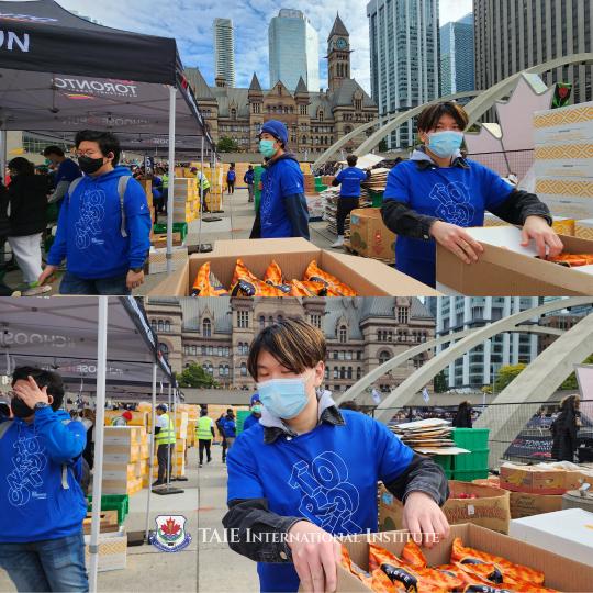 TAIE Students Volunteer for the Toronto Waterfront Marathon!